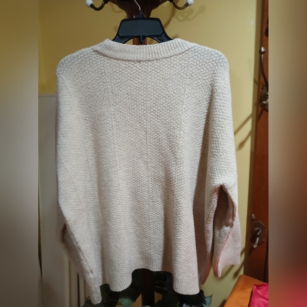 Stradivarius Cream Pearl Embellished Knit Sweater Cozy Fall Neutral Sz Medium - Picture 3 of 4